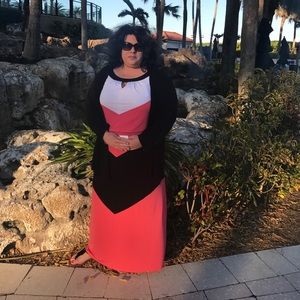 Plus size maxi dress
